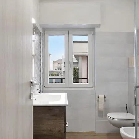 Daniel House Apartment